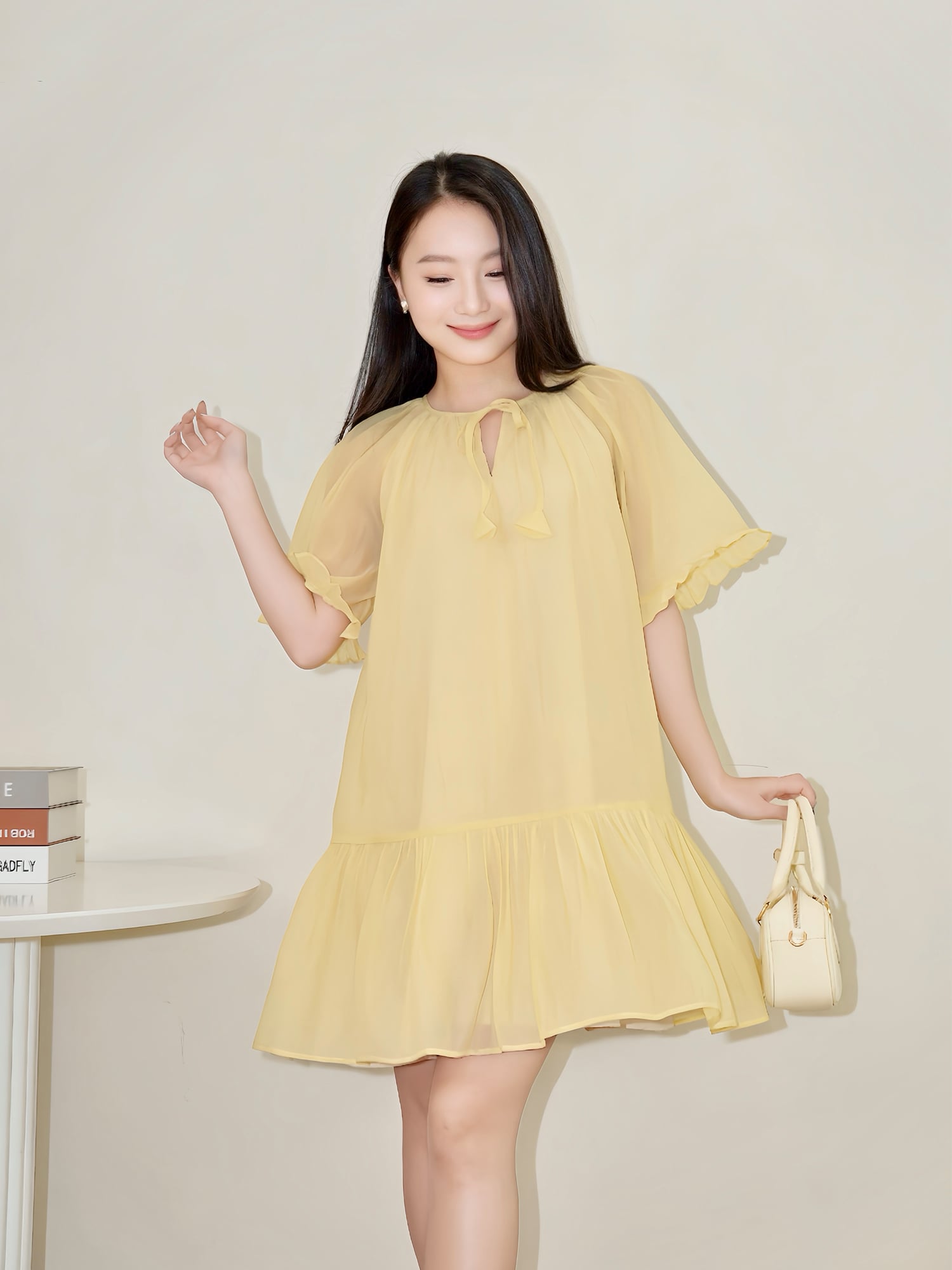 Đầm form rộng phối bèo thắt nơ