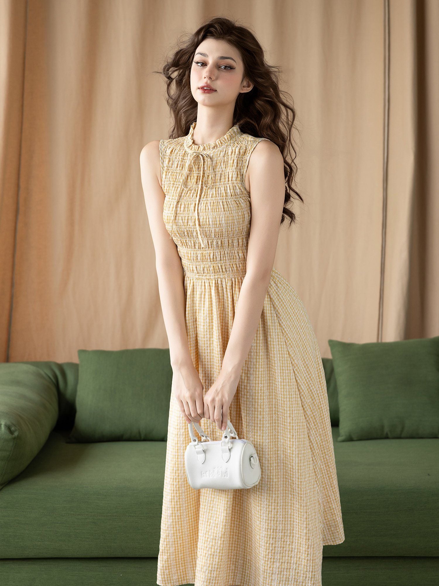  Đầm dài bèo cổ nhún viền smocking cách điệu 