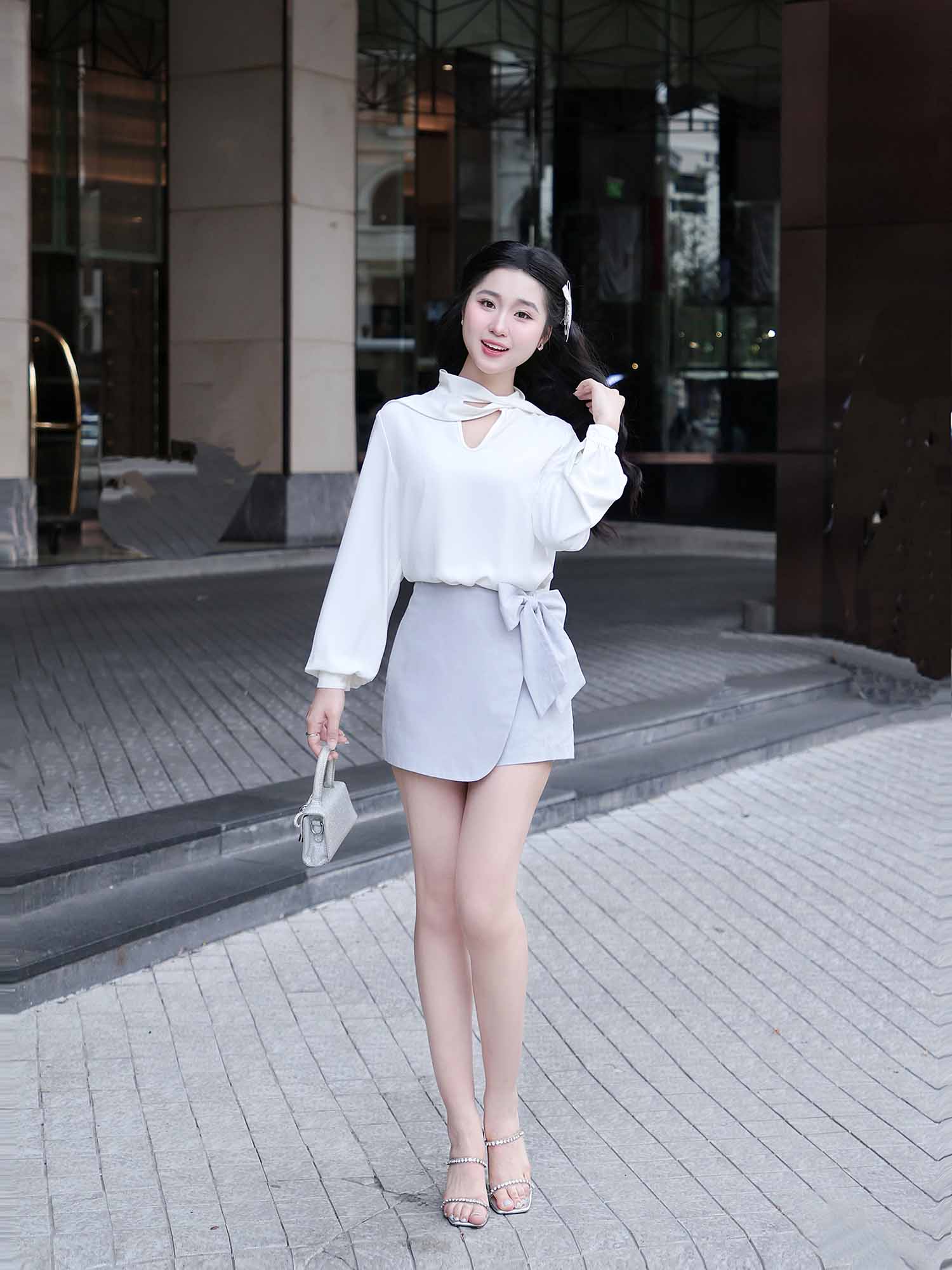 Chân váy skort mini đắp chéo phối nơ