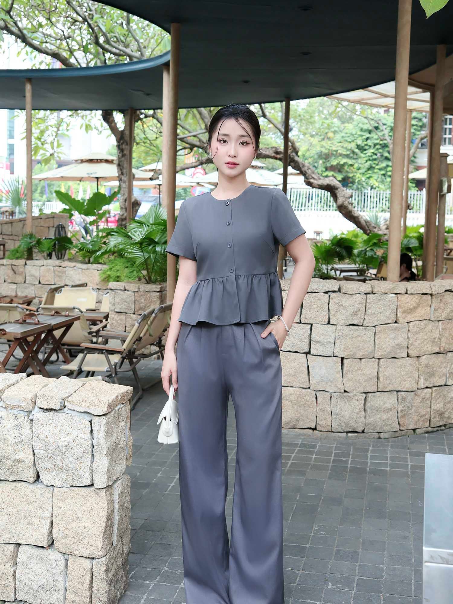  Quần tây dài ống suông xếp ly 