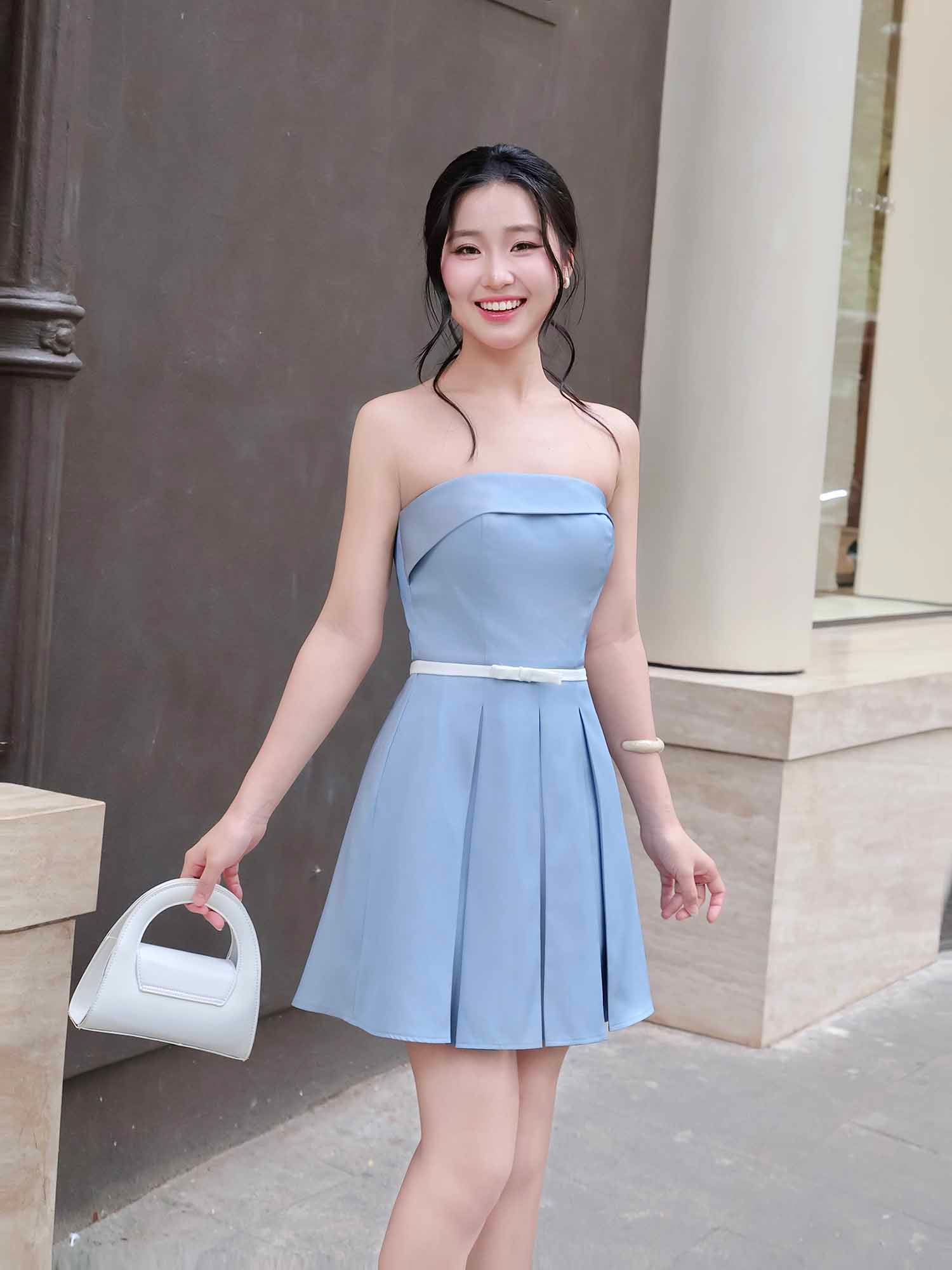 Đầm mini cúp ngực xếp ly hộp