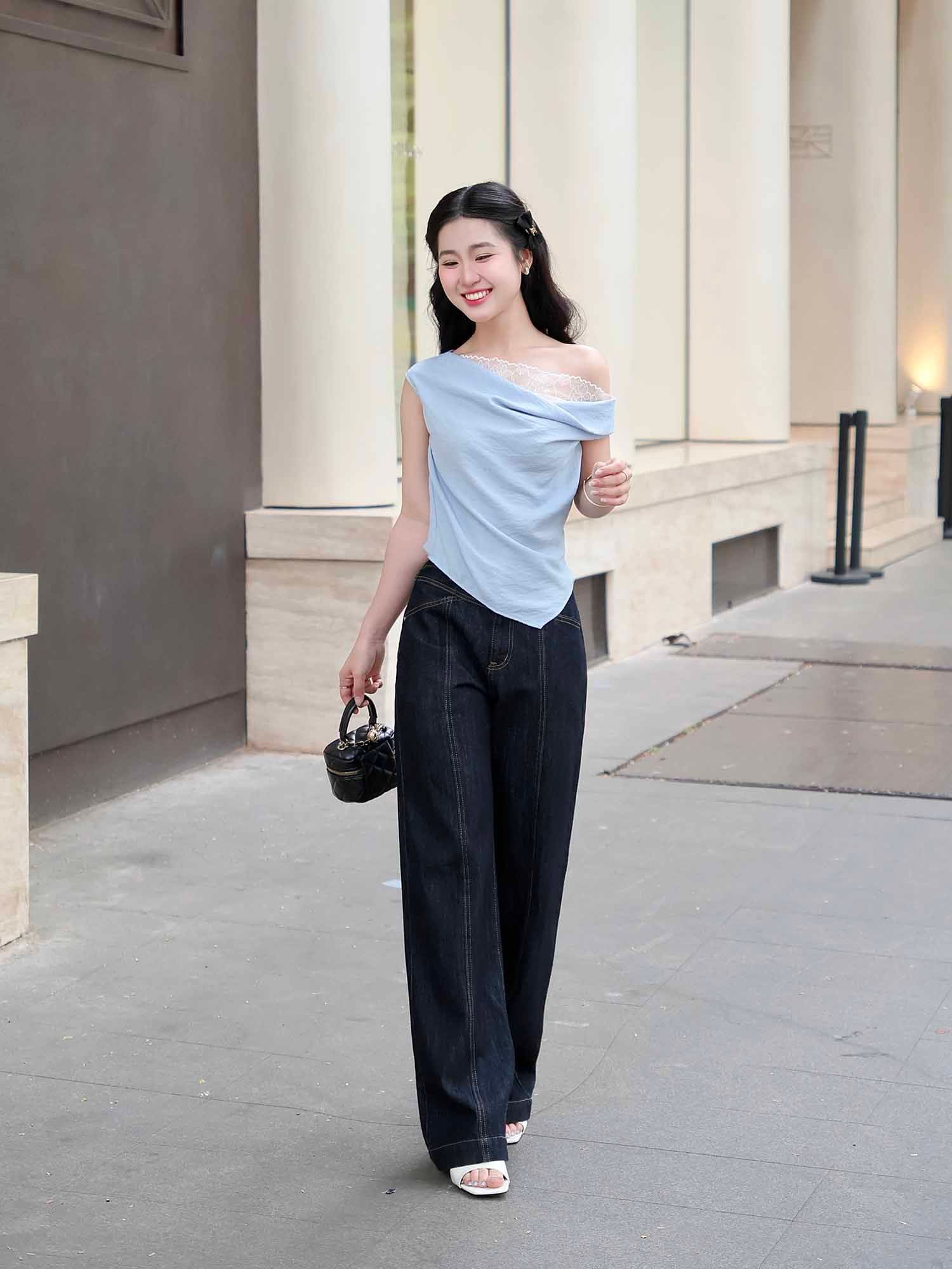  Áo lệch vai cổ đổ phối ren 
