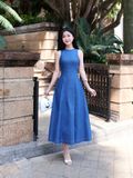  Đầm Midi Jean cổ tròn sát nách 