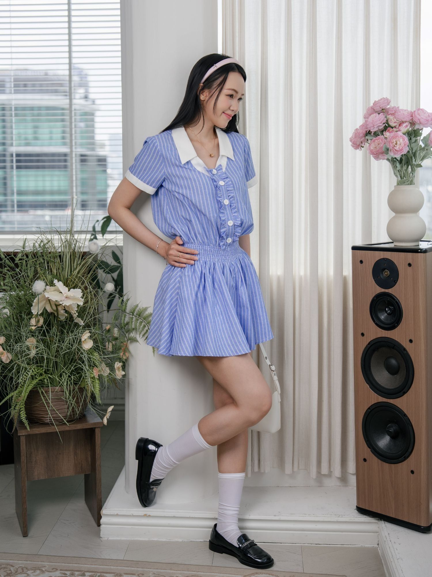  Đầm mini sọc cổ phối smocking eo 