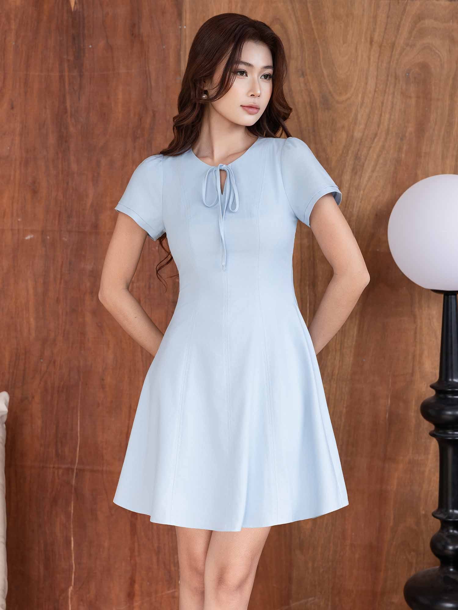 Đầm mini Linen cổ giọt nước thắt nơ