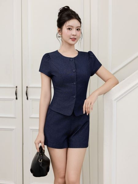  Áo cổ tròn denim nút bọc 
