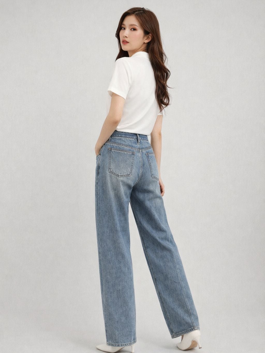 Quần Jean lưng cao ống rộng ráp xéo