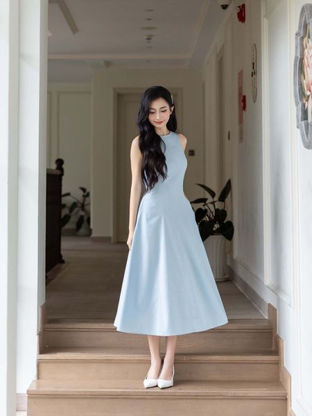  Đầm midi sát nách cơ bản 