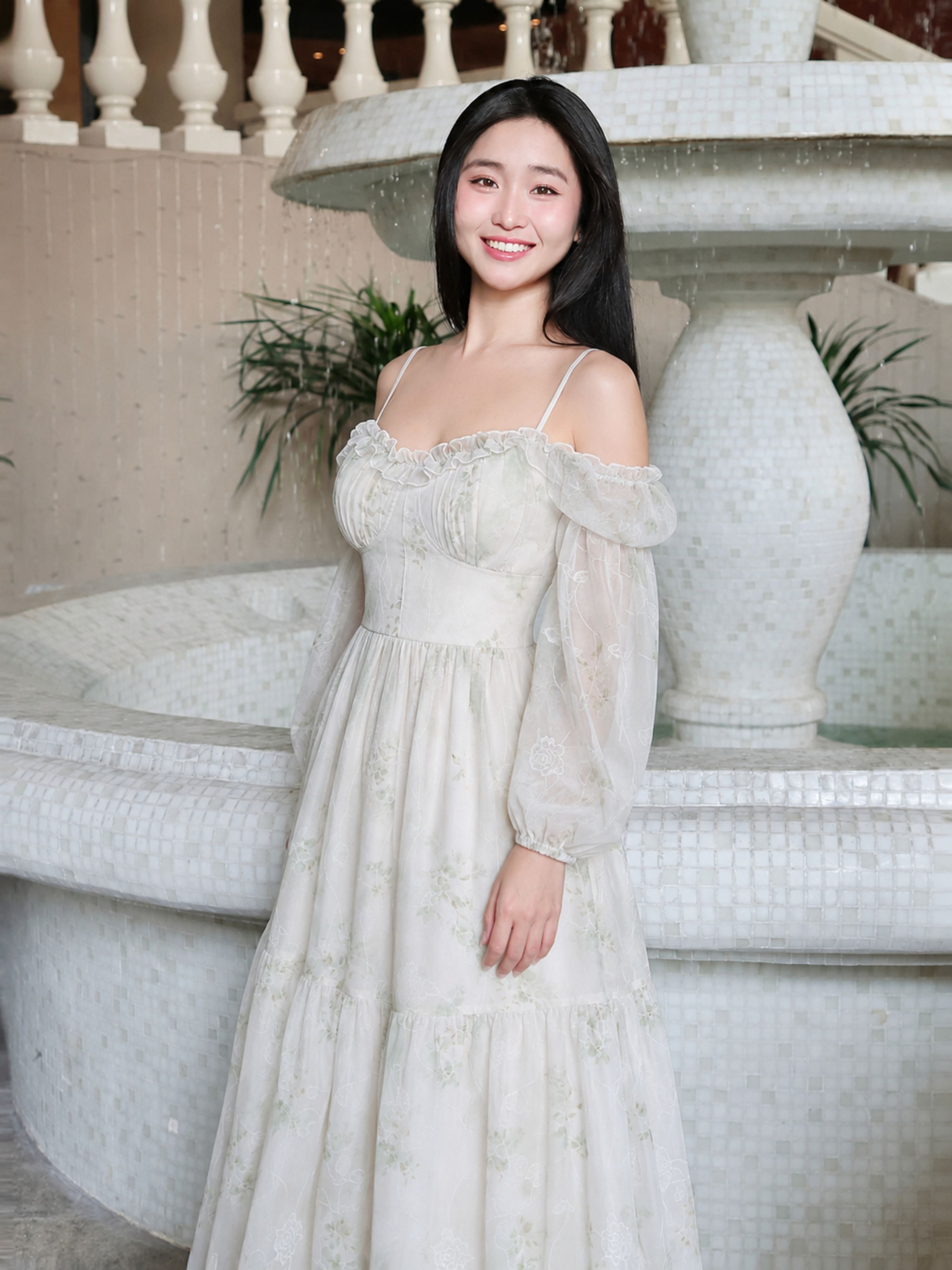 Đầm midi voan hoa tay phồng dài