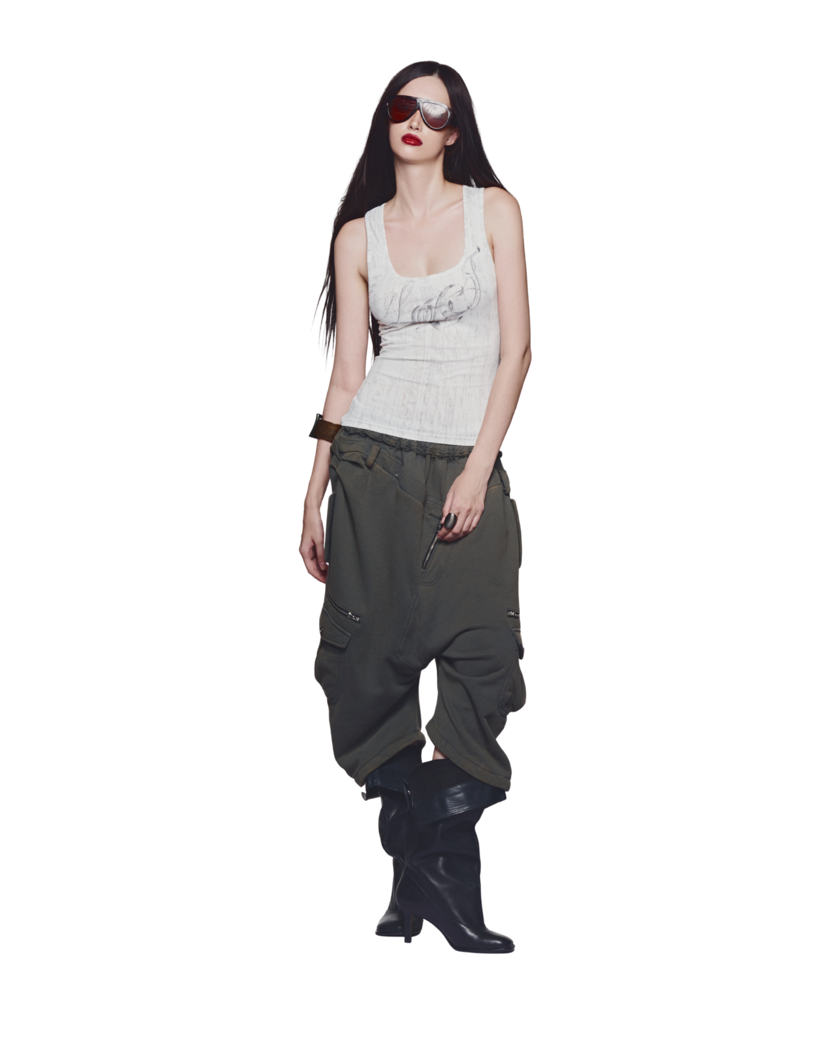 OFFBEAT BAGGY SWEATSHORTS