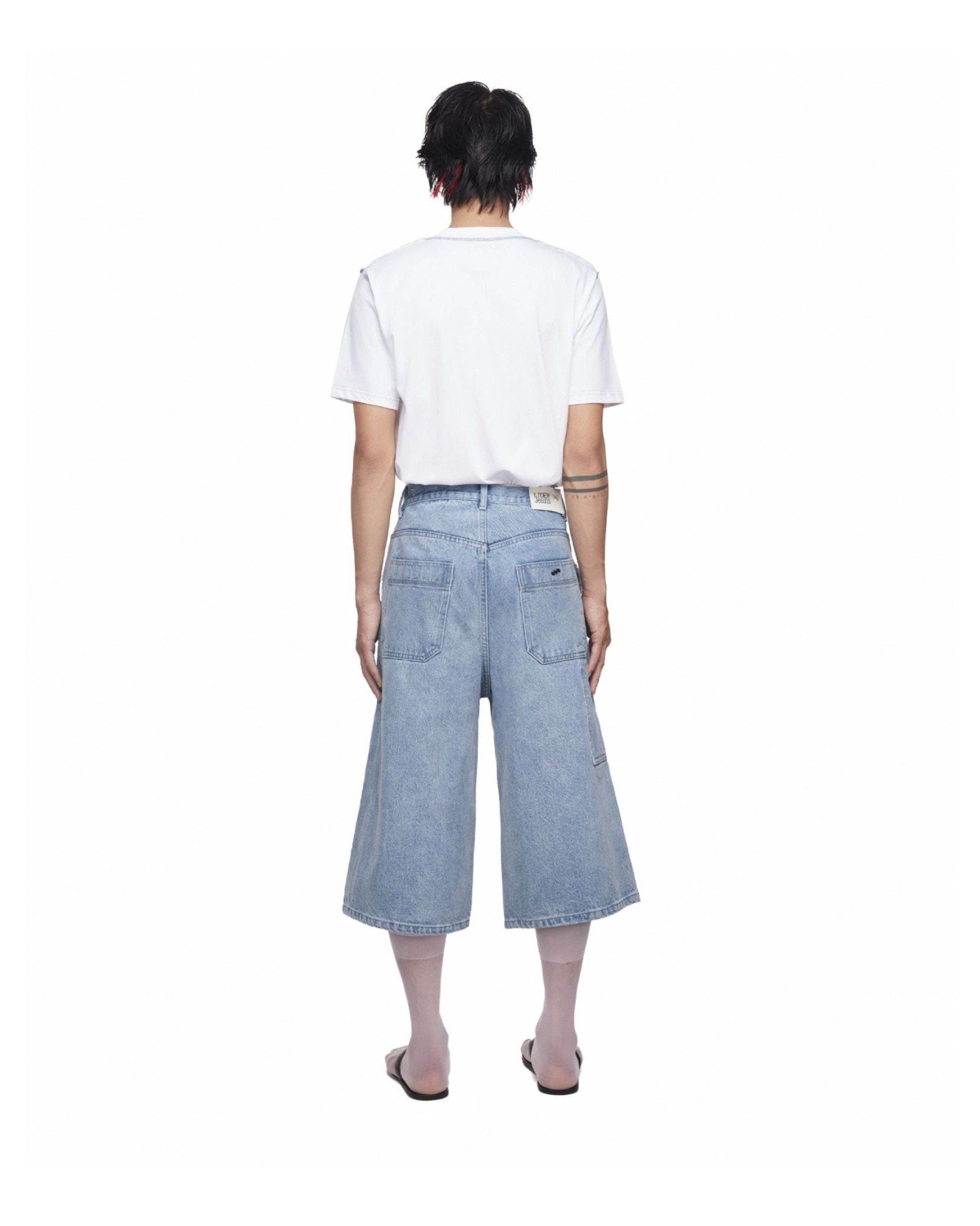 CARPENTER DENIM SHORTS - Light Blue