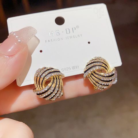 Khuyên tai nữ bạc S925 – Bông tai đính đá zircon lấp lánh, thiết kế tối giản sang trọng, phong cách thời trang cool chic, độc đáo và hot trend (BTS03)