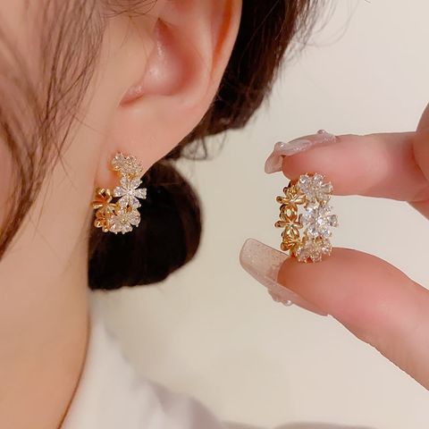 Bông tai kẹp hoa đá Zircon phong cách Nhật – Hàn, thiết kế tinh xảo độc đáo, mang khí chất retro sang trọng, thời trang cao cấp, hot trend dễ phối đồ (BTS03)