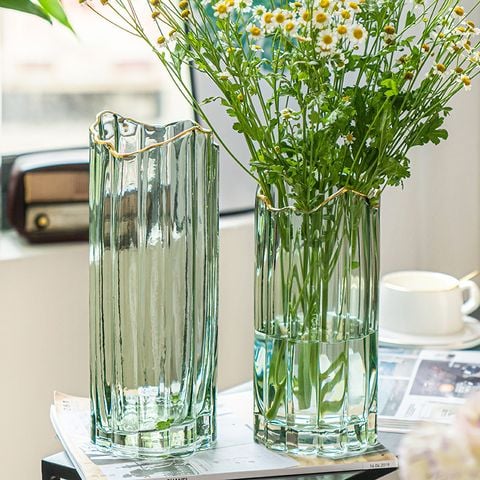 Bình Hoa Thủy Tinh Gợn Sóng Viền Vàng LUCE