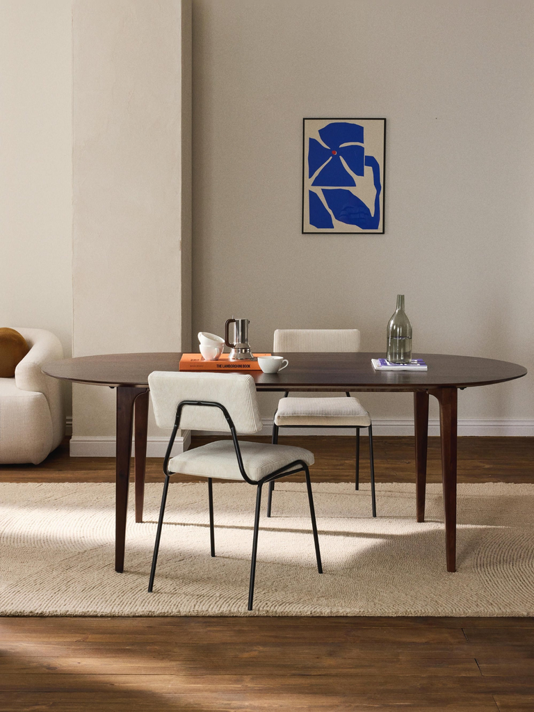 Bàn Ăn Bầu Dục Chân Bo Nhỏ Culie