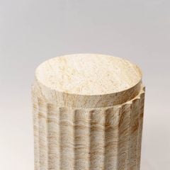 Bàn Phụ Dáng cột La Mã Giả Đá Travertine