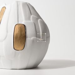 Bình Hoa Gốm Trắng Nghệ Thuật Điêu Khắc Nổi Thân Bình Cao Cấp