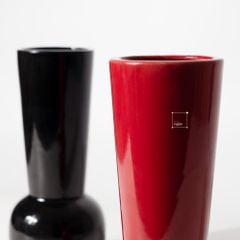 Bình Hoa Gốm Sứ Phủ Bóng Đen Đỏ Sang Trọng