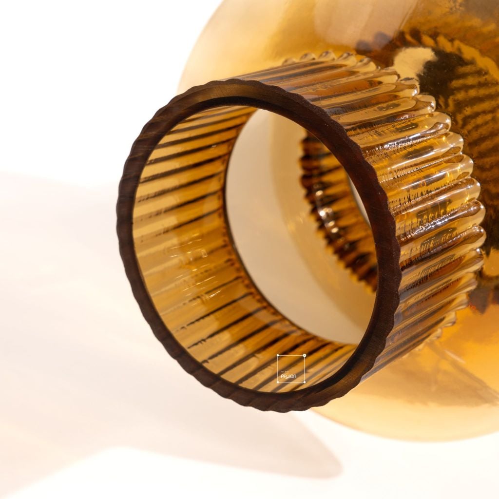 Bình Hoa Thủy Tinh Nâu Phong Cách Tháp Tầng