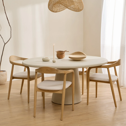 Bộ Bàn Ăn Tròn 4 Ghế Chân Trụ Aura