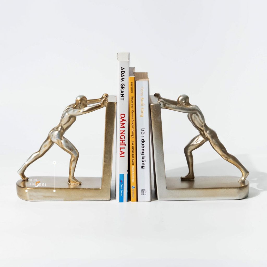 Cặp tượng chặn sách hình người đẩy artistic book support