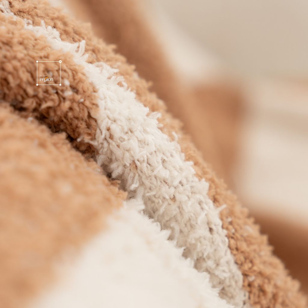 Chăn Dệt Kim Đan Len Ấm 2 Mặt Phong Cách Hình Học Be Bắc Âu