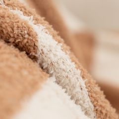 Chăn Dệt Kim Đan Len Ấm 2 Mặt Phong Cách Hình Học Be Bắc Âu