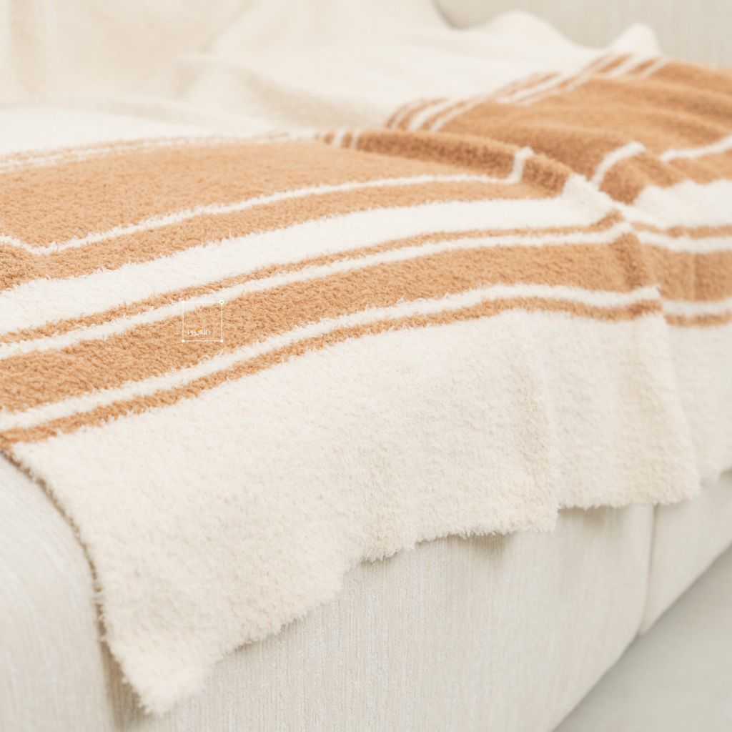 Chăn Dệt Kim Đan Len Ấm 2 Mặt Phong Cách Hình Học Be Bắc Âu