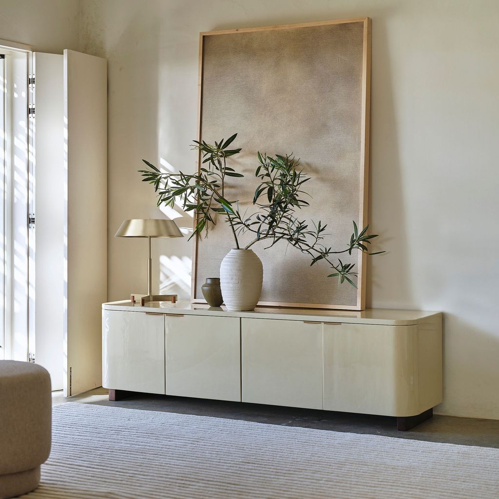 Tủ Tivi Hiện Đại Màu Kem Bóng Chân Gỗ Premium Luna Cream