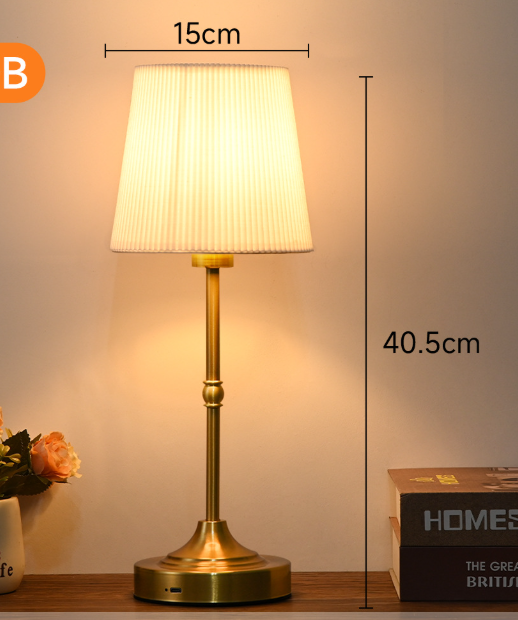 Đèn Bàn Tích Điện Chao Vải Cổ Điển Phong Cách Pháp Decor Bàn Tiệc