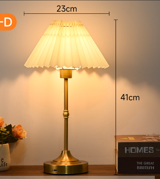 Đèn Bàn Tích Điện Chao Vải Cổ Điển Phong Cách Pháp Decor Bàn Tiệc