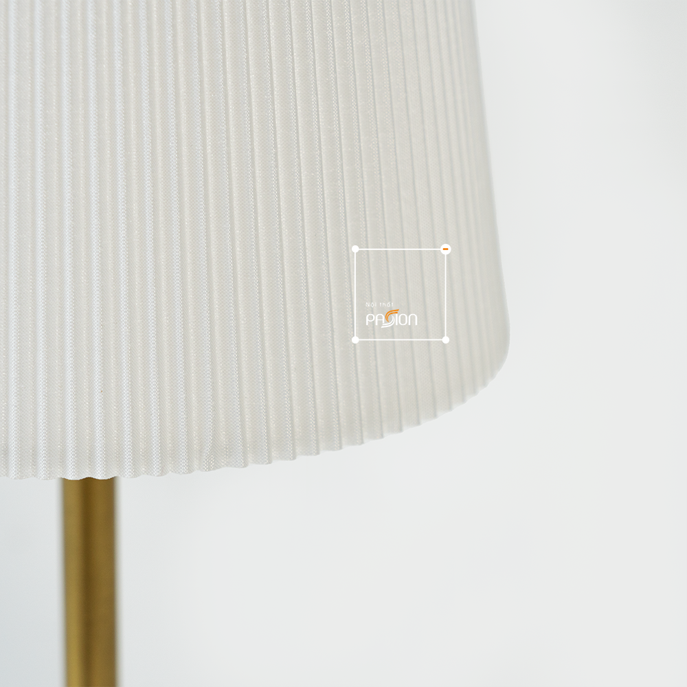Đèn Bàn Tích Điện Chao Vải Cổ Điển Phong Cách Pháp Decor Bàn Tiệc