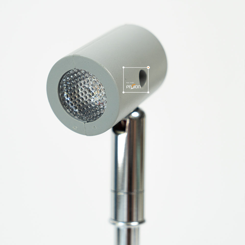 Đèn Bàn LED Tích Điện Thân Cao Xoay 360 Độ Decor Bàn Tiệc