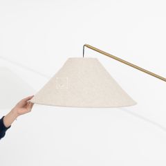 Đèn Sàn Cây Đứng Chân Gỗ Thân Cong Kim Loại