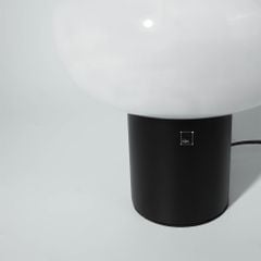 Đèn Bàn Trang Trí Chụp Kính Oval Thân Đen Phong Cách Tối Giản
