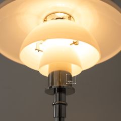 Đèn Sàn Thiết Kế Dáng Vòm Đan Mạch Thân Inox Mạ Điện