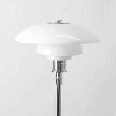 Đèn Sàn Thiết Kế Dáng Vòm Đan Mạch Thân Inox Mạ Điện