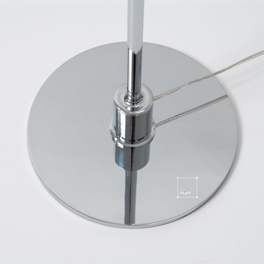 Đèn Sàn Thiết Kế Dáng Vòm Đan Mạch Thân Inox Mạ Điện