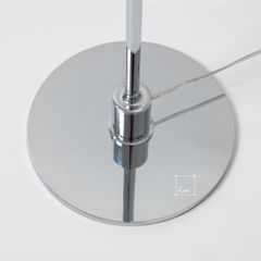 Đèn Sàn Thiết Kế Dáng Vòm Đan Mạch Thân Inox Mạ Điện