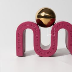 Đồ Trang Trí Hình Học Cong Trừu Tượng Phối Bóng Vàng