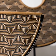 Đồ Trang Trí Để Bàn Tủ Console Hình Đồng Tiền Bán Nguyệt