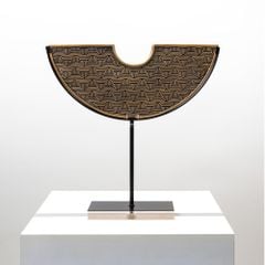 Đồ Trang Trí Để Bàn Tủ Console Hình Đồng Tiền Bán Nguyệt