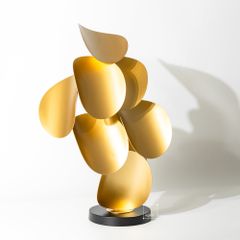 Tượng Trang Trí Bằng Kim Loại Lá Tròn Xếp Tầng Mô Hình