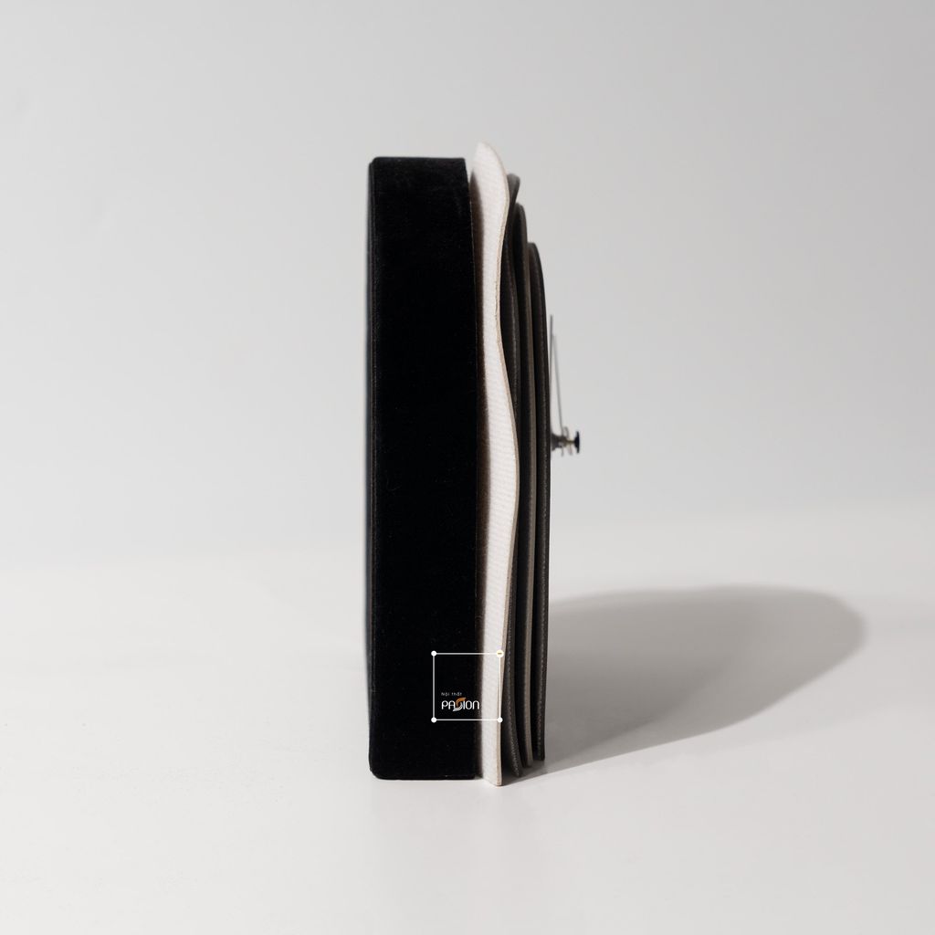 Đồng Hồ Để Bàn Kiểu Vòm Phối Da Bắc Âu