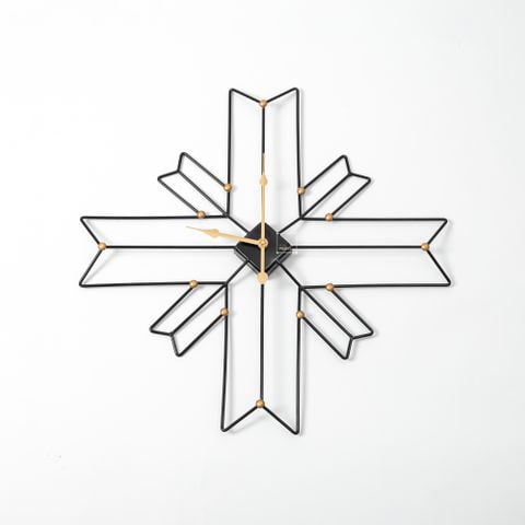 Đồng Hồ Treo Tường Kim Loại Đa Giác Chéo