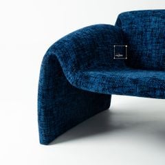 Ghế Armchair Mallis Dáng Chữ M