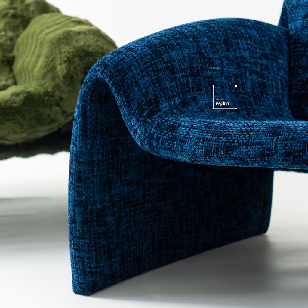 Ghế Armchair Mallis Dáng Chữ M