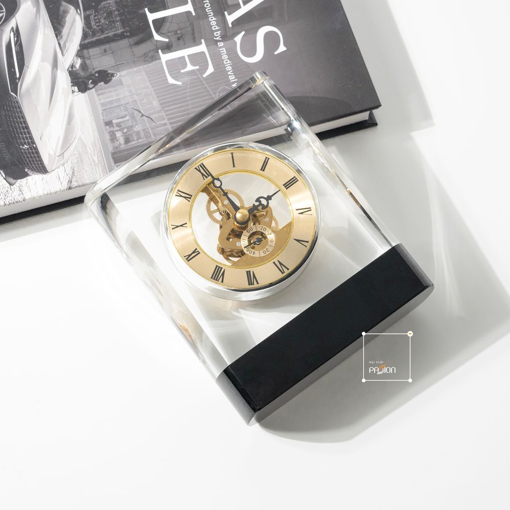 Đồng Hồ Pha Lê Để Bàn Trang Trí Máy Cơ Sang Trọng