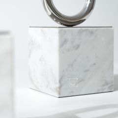 Chặn Sách Đá Thạch Phối Vòng Tròn Bạc