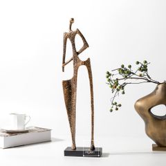 Tượng Decor Lớn Metal Hình Người Trừu Tượng Vàng